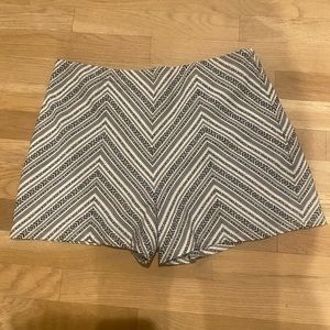 Gianni Bini woven cotton geometric shorts  sz Large